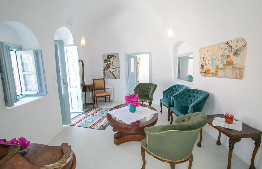 Kastro Oia Houses-1